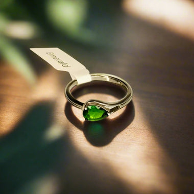 925 Sterling Silver Drop Shaped Emerald Precious Stone Ring | transformation Protection Health - Ai NeDefault Category
