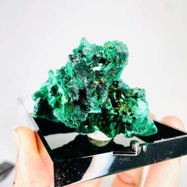 Authentic Malachite Natural Crystal Specimen 77 grams Stone of Transformation - Ai NeDefault Category