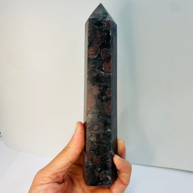Garnet Crystal Tower 574 grams - Ai Ne