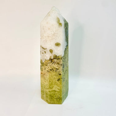 Moss Agate Crystal Tower 481 grams | 15cm - Ai Ne