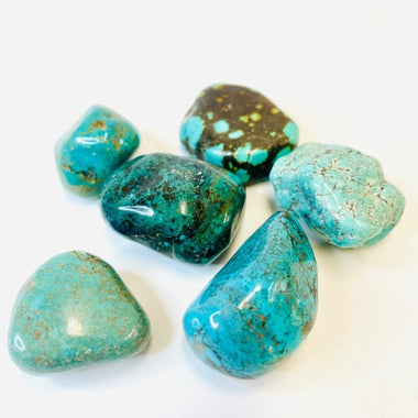 Turquoise Crystal Tumble 12 - 19 grams 2.5cm - 3.2cm - Ai NeDefault Category