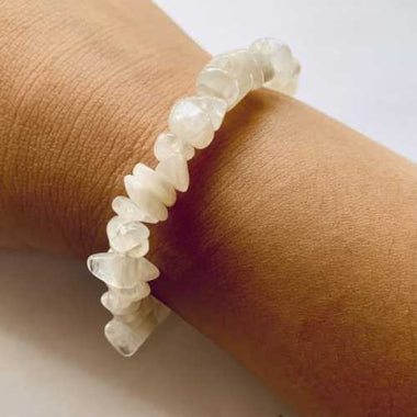 Genuine Rainbow Moonstone Crystal Gemstone Chips Bracelet - Ai Ne