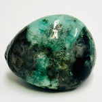 Authentic Emerald Crystal Gemstone - Ai NeDefault Category