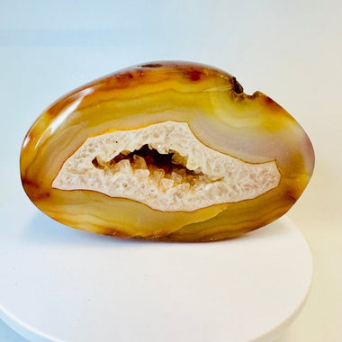 Carnelian Crystal Quartz 771 grams| 12cm - Ai NeGifts & Crystals