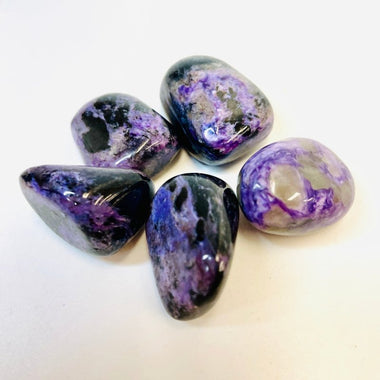 Charoite Crystal Tumble 2.5 cm| Embrace the Mystical Beauty of Charoite - Ai NeDefault Category