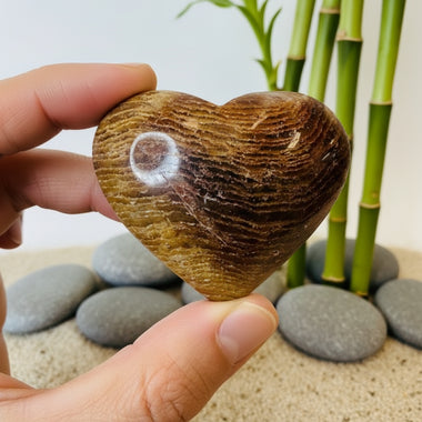 Garden Quartz / Lodolite / Phantom Quartz Thousand layer Crystal Heart 5cm - Ai NeDefault Category