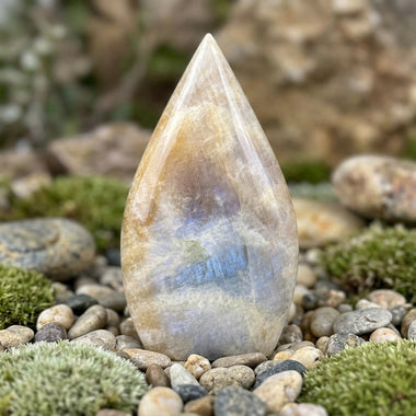 Moonstone Crystal Flame 147 grams | 9.5cm - Ai NeDefault Category