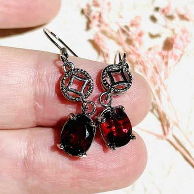 925 Sterling Silver Earrings Crystals Gemstone Red Garnet - Ai NeDefault Category