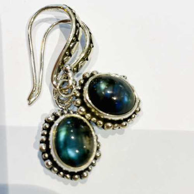 Dusky Orbs Silver Earring with Labradorite | Mystical Charms and Magical Radiance - Ai NeDefault Category