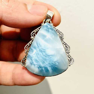 Magnificent 925 Sterling Silver Larimar Pendant | Elegance Infused with Healing Energy - Ai NeDefault Category