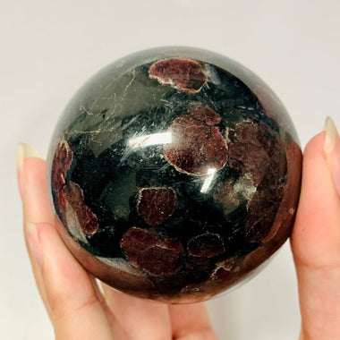 Garnet Crystal Sphere 5cm - Ai Ne